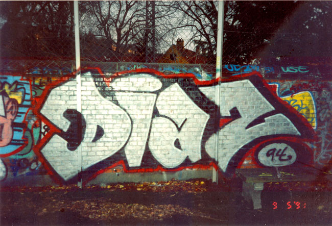 dias-256