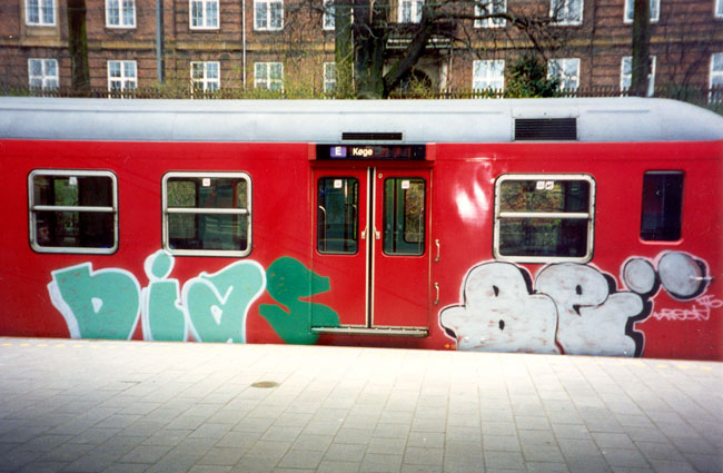 trains-074