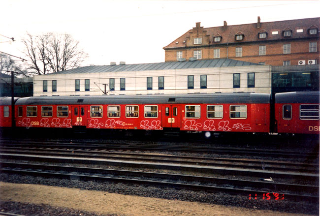 trains-088