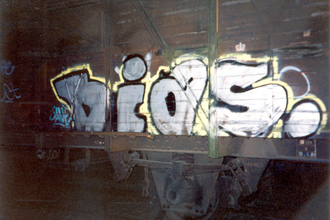 trains-091