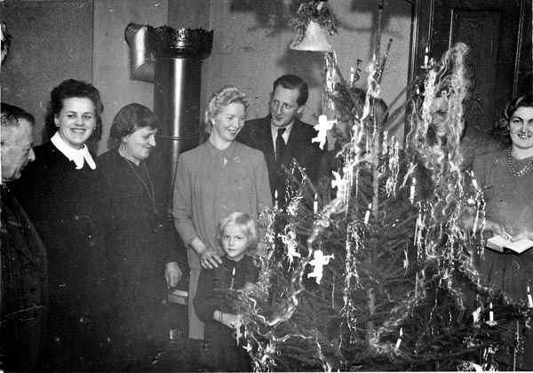 1945-11