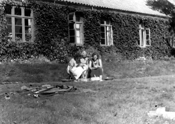 1952-10