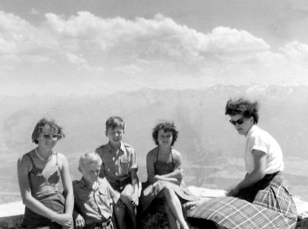 1957-23