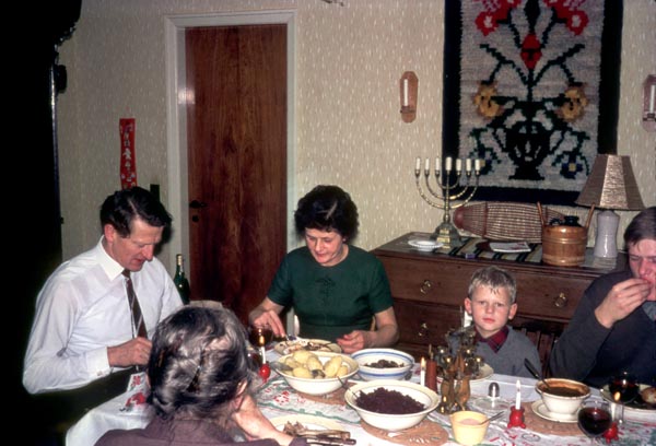 1966-32