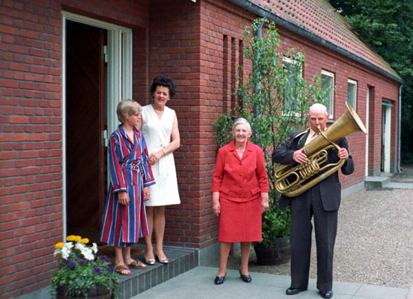 1971-20-8.6