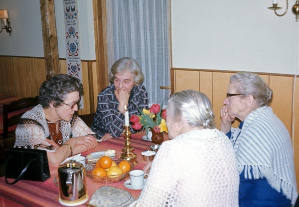 1975-03