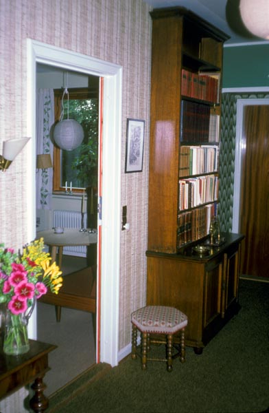 1977-54