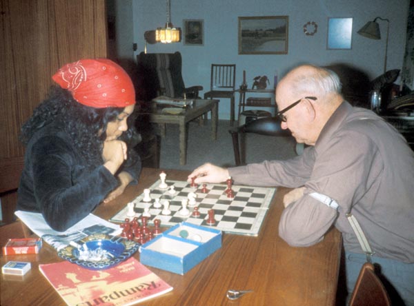 1977-73