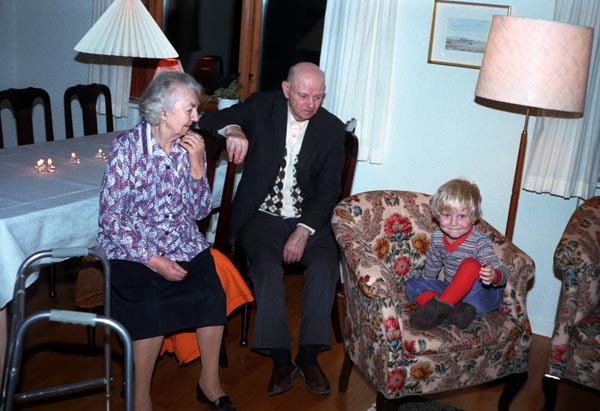 1982-22