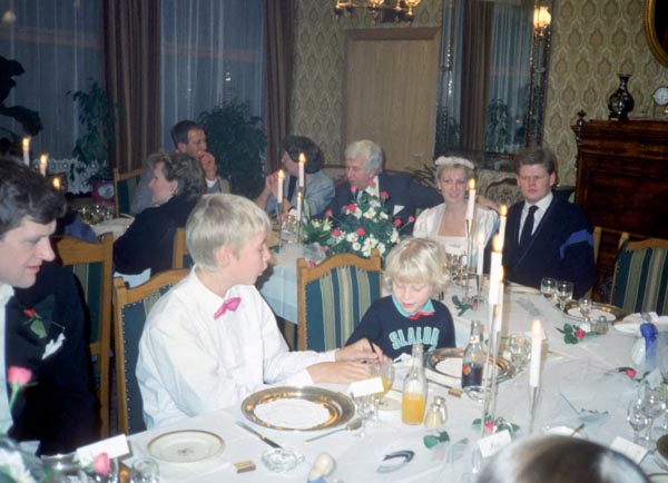 1987-35